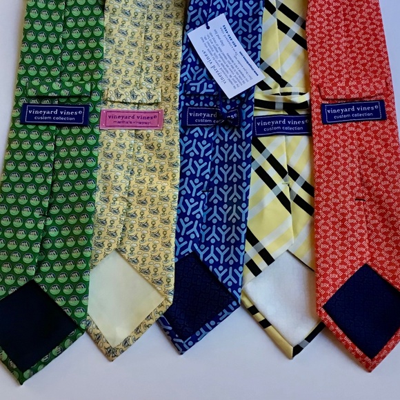 Vineyard Vines lot of 5 silk Ties made in USA 🇺🇸 imported fab - Picture 1 of 7